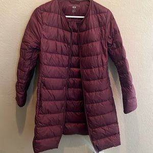 Uniqlo - Women Ultra Light Down - XS Maroon